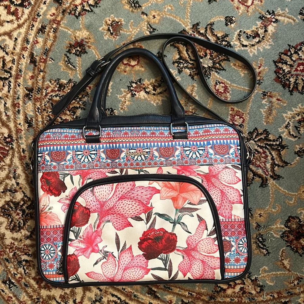 Desigual Tote Laptop shoulder and handled bag